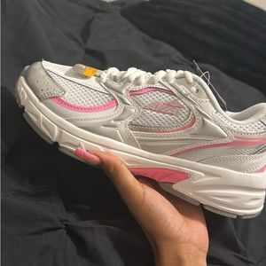 Avia 5000 womens shoes